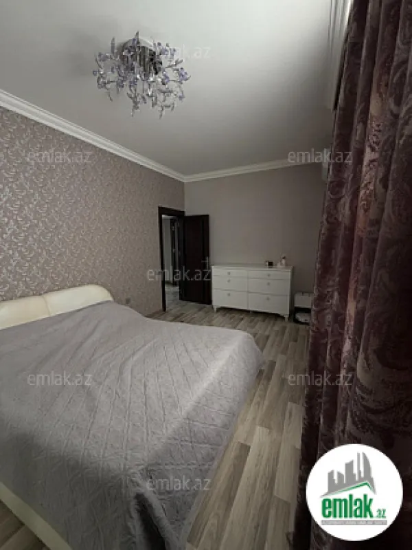 Satılır 3 otaqlı yeni tikili 112 m²