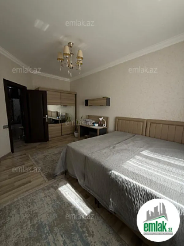 Satılır 3 otaqlı yeni tikili 112 m²