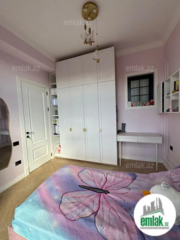 Satılır 3 otaqlı yeni tikili 127 m²