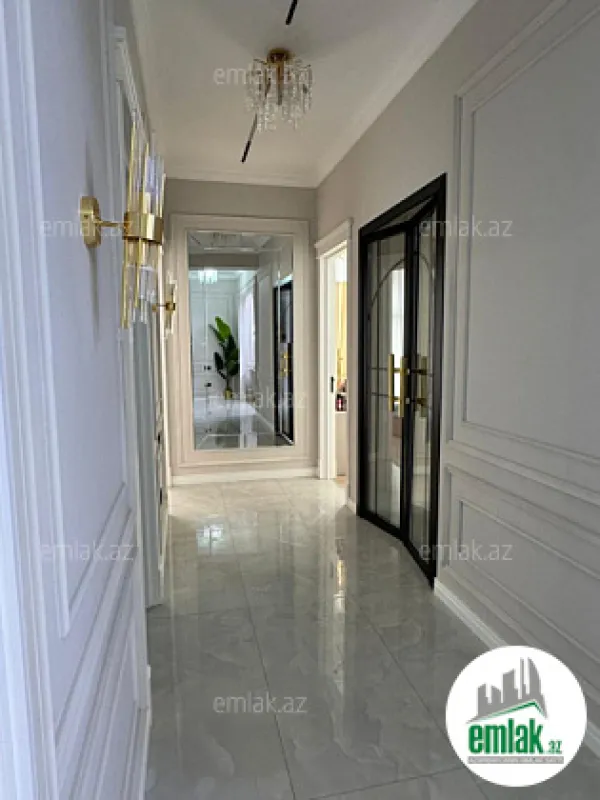 Satılır 3 otaqlı köhnə tikili 95 m²