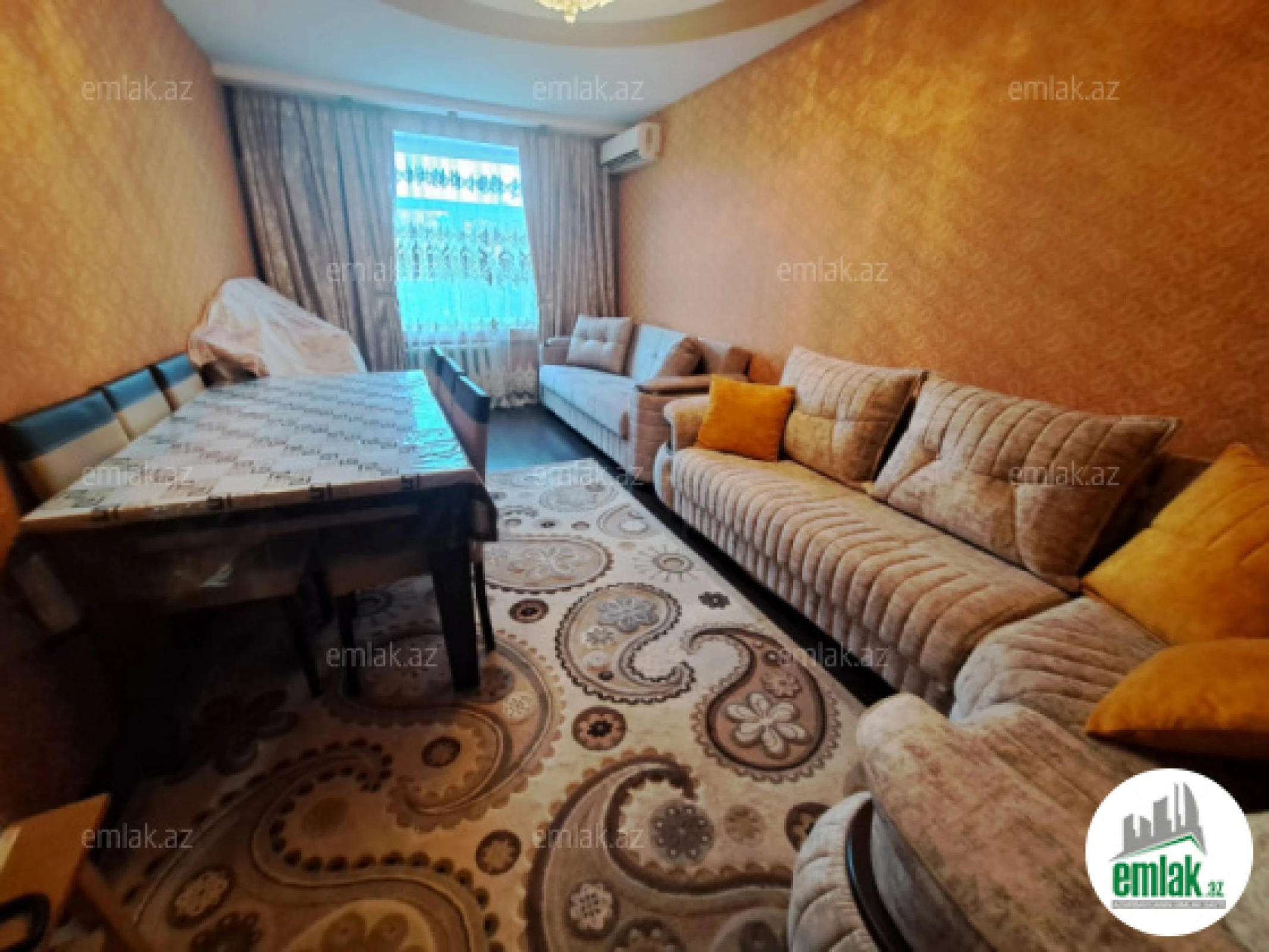 Satılır 2 otaqlı köhnə tikili 60 m²