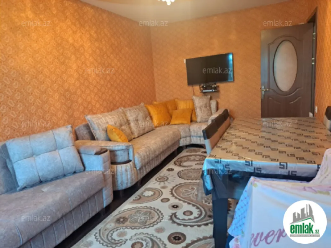 Satılır 2 otaqlı köhnə tikili 60 m²