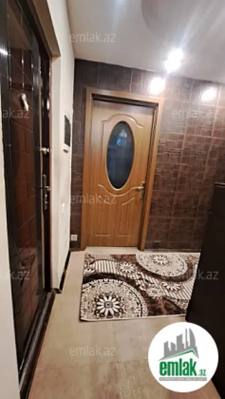 Satılır 2 otaqlı köhnə tikili 60 m²