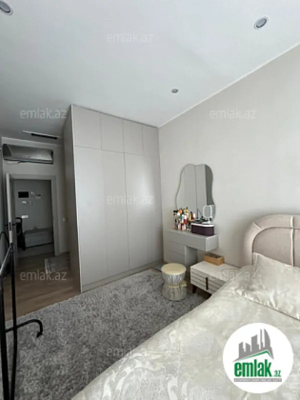Satılır 2 otaqlı yeni tikili 65 m²