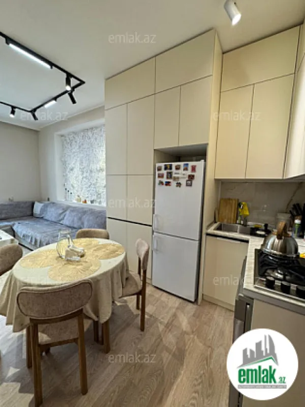 Satılır 2 otaqlı yeni tikili 65 m²