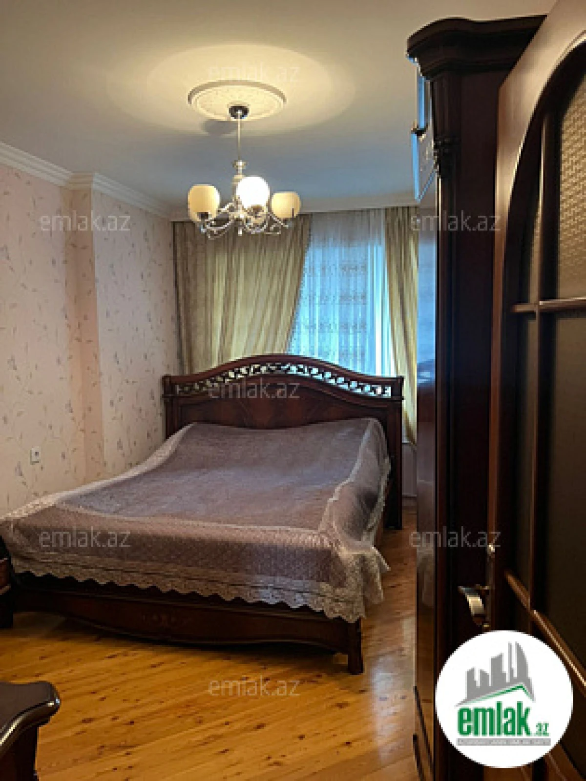 Satılır 3 otaqlı köhnə tikili 80 m²