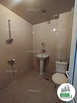Satılır 1 otaqlı köhnə tikili 45 m²