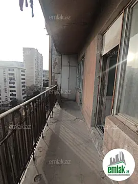 Satılır 1 otaqlı köhnə tikili 45 m²