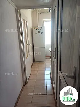 Satılır 5 otaqlı köhnə tikili 130 m²