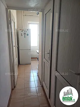 Satılır 5 otaqlı köhnə tikili 130 m²