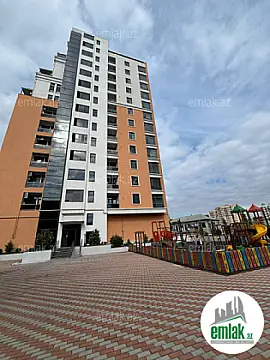 Satılır 3 otaqlı yeni tikili 130 m² — Bakı 3 otaq 130.00 m²