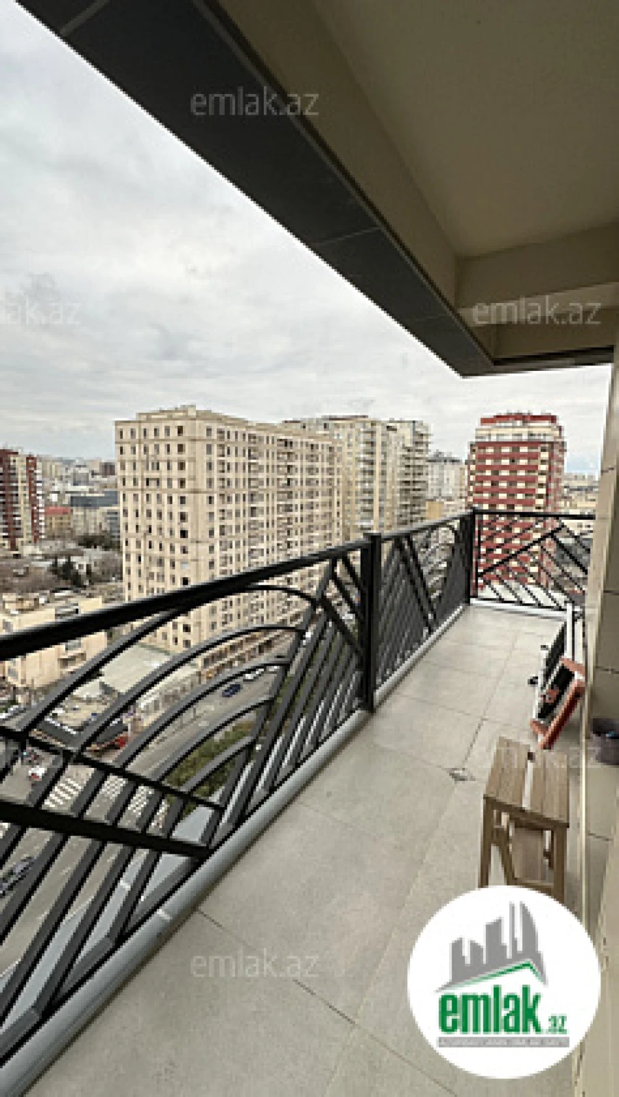 Satılır 3 otaqlı yeni tikili 157 m²