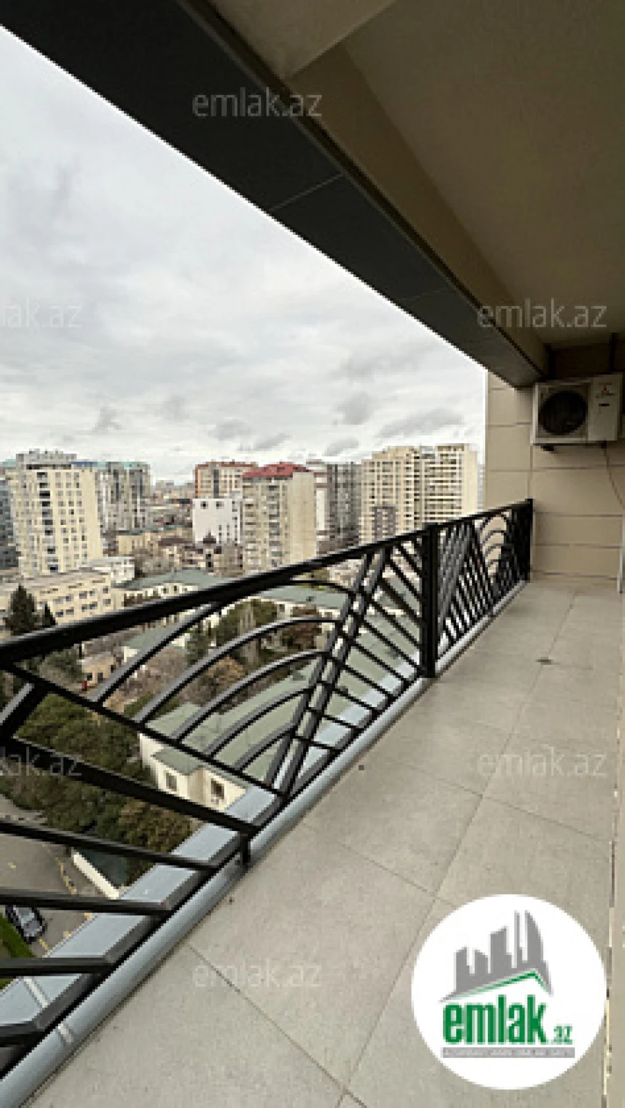 Satılır 3 otaqlı yeni tikili 157 m²