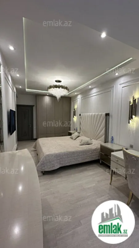 Satılır 3 otaqlı yeni tikili 157 m²