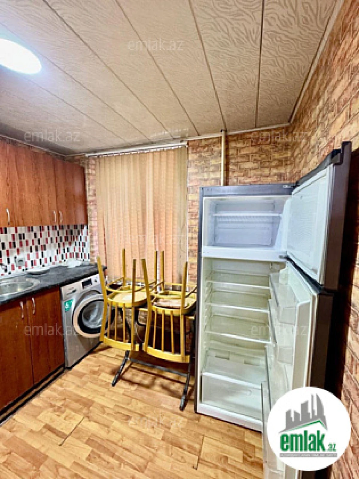 Satılır 2 otaqlı yeni tikili 50 m²