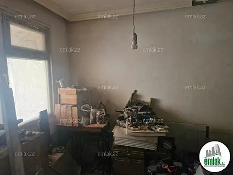 Satılır 2 otaqlı köhnə tikili 62 m²