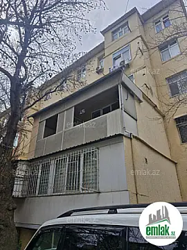 Satılır 2 otaqlı köhnə tikili 62 m² — Bakı 2 otaq 62.00 m²