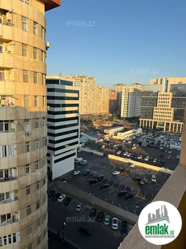 Satılır 3 otaqlı yeni tikili 81 m²