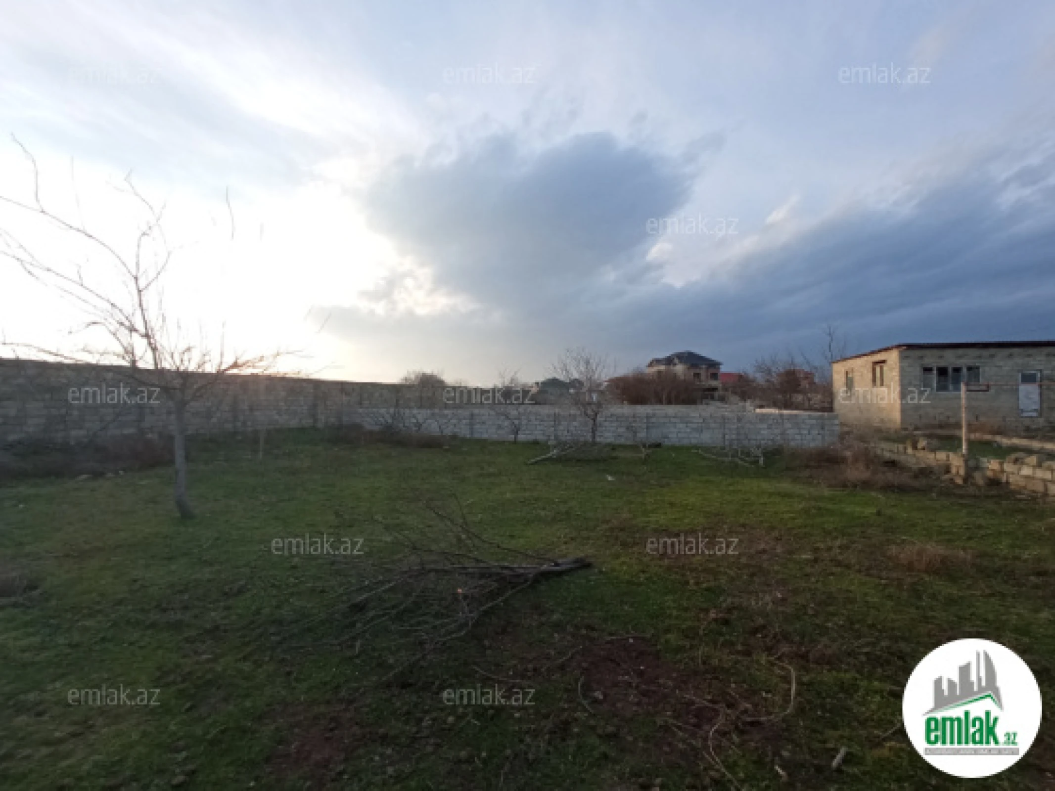 Satılır torpaq sahəsi 4 m²