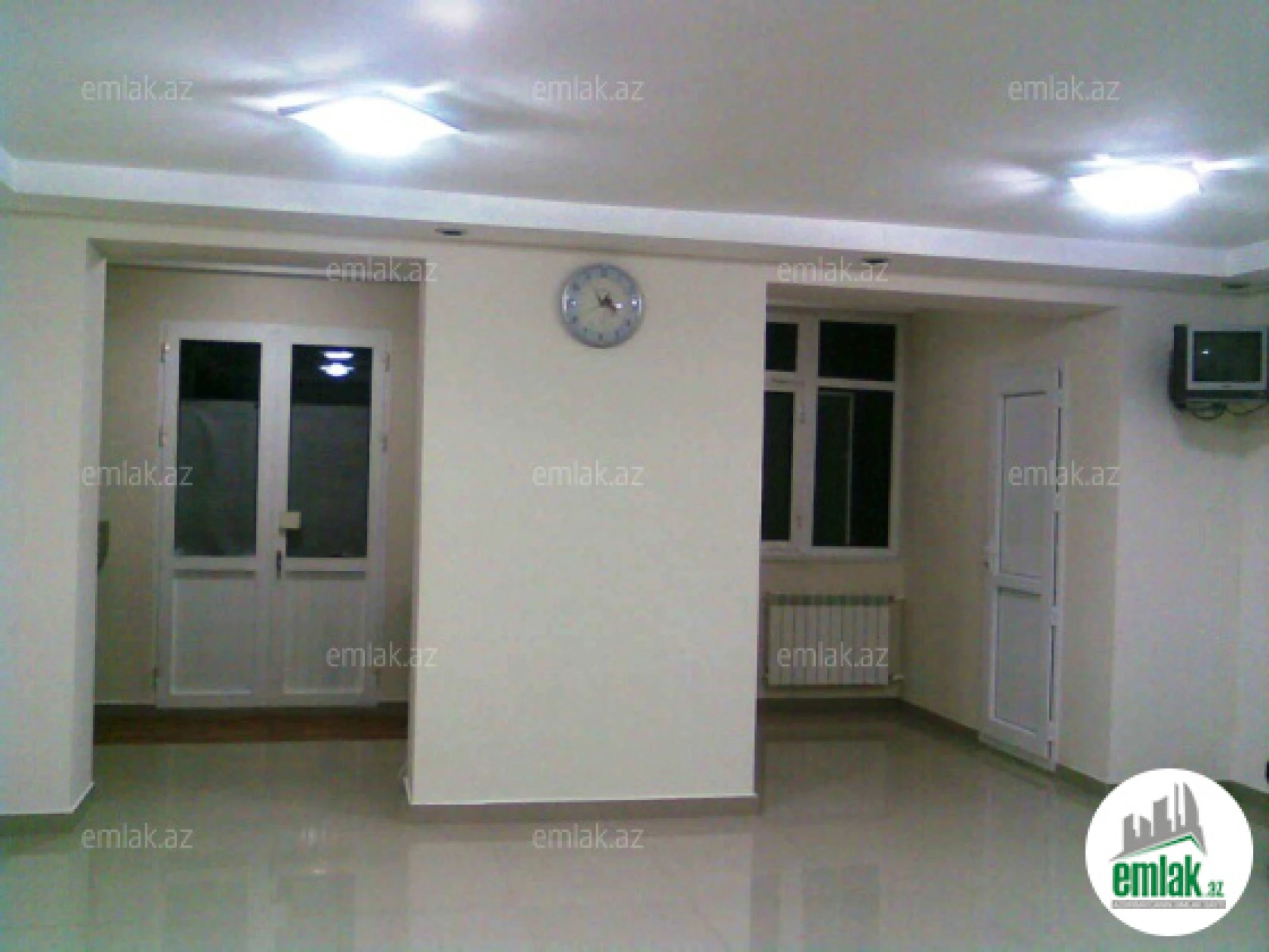 Satılır 4 otaqlı obyekt 90 m²