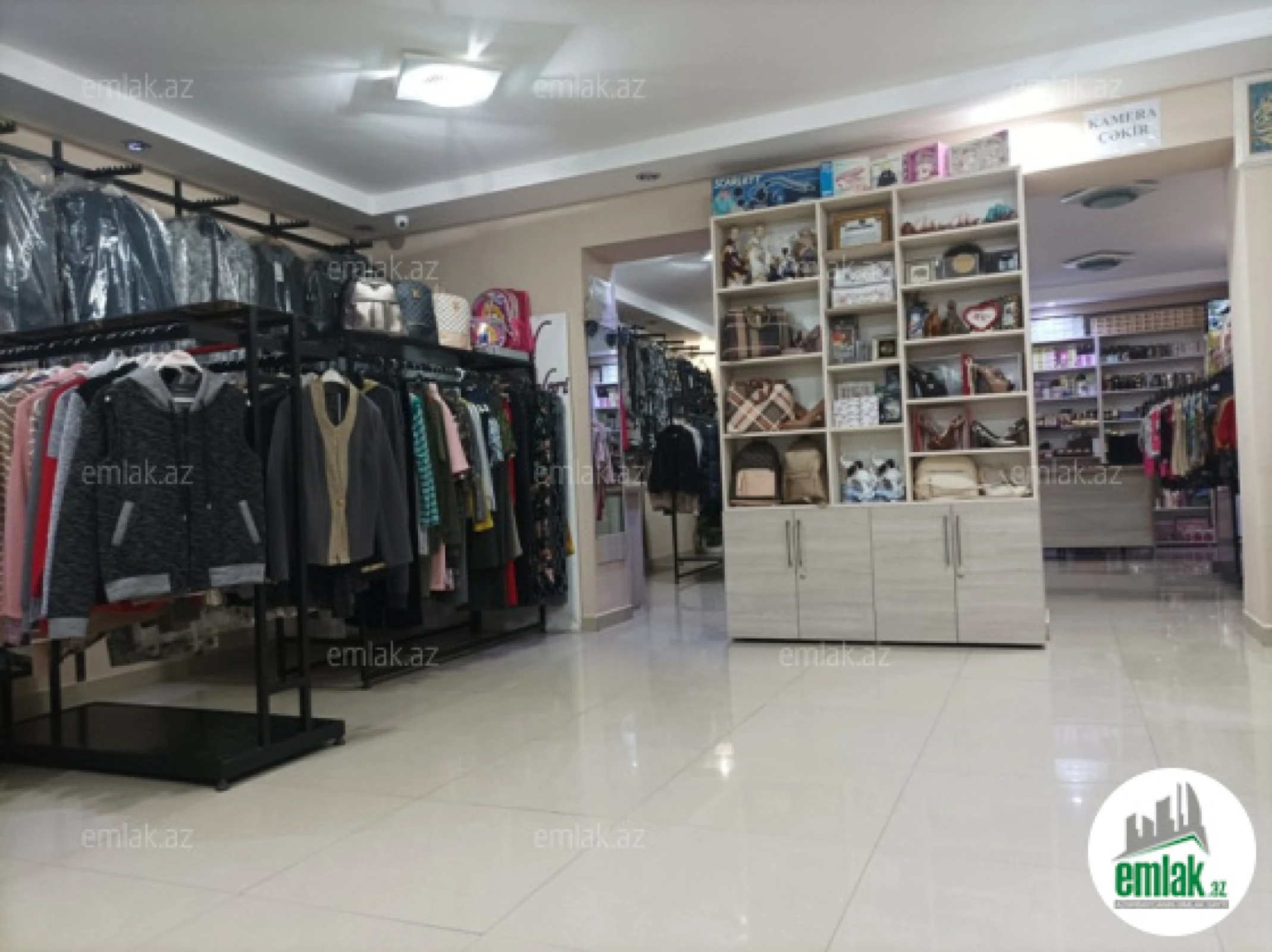 Satılır 4 otaqlı obyekt 90 m²