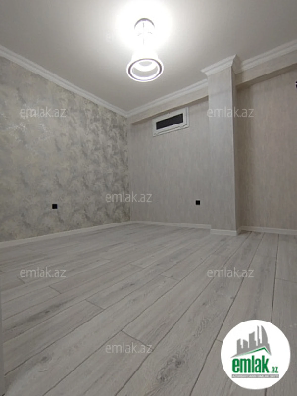 Satılır 3 otaqlı yeni tikili 90 m²