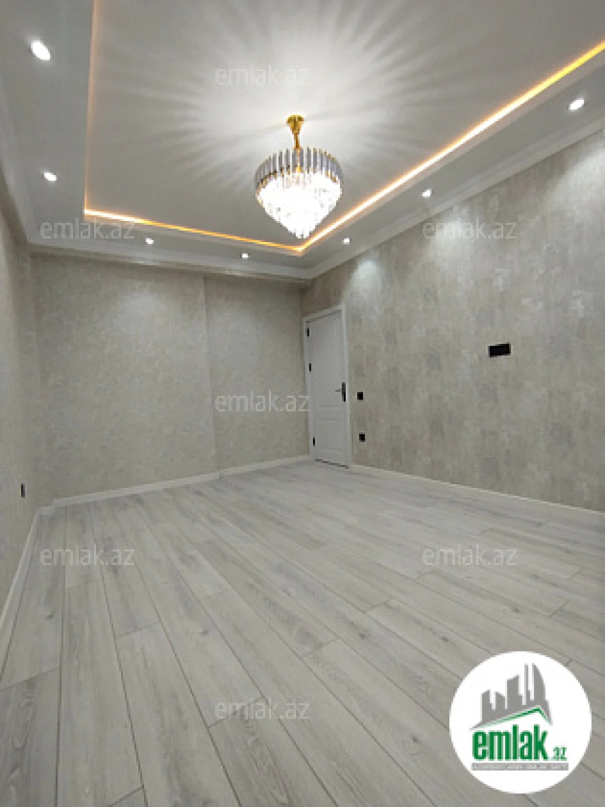Satılır 3 otaqlı yeni tikili 90 m²