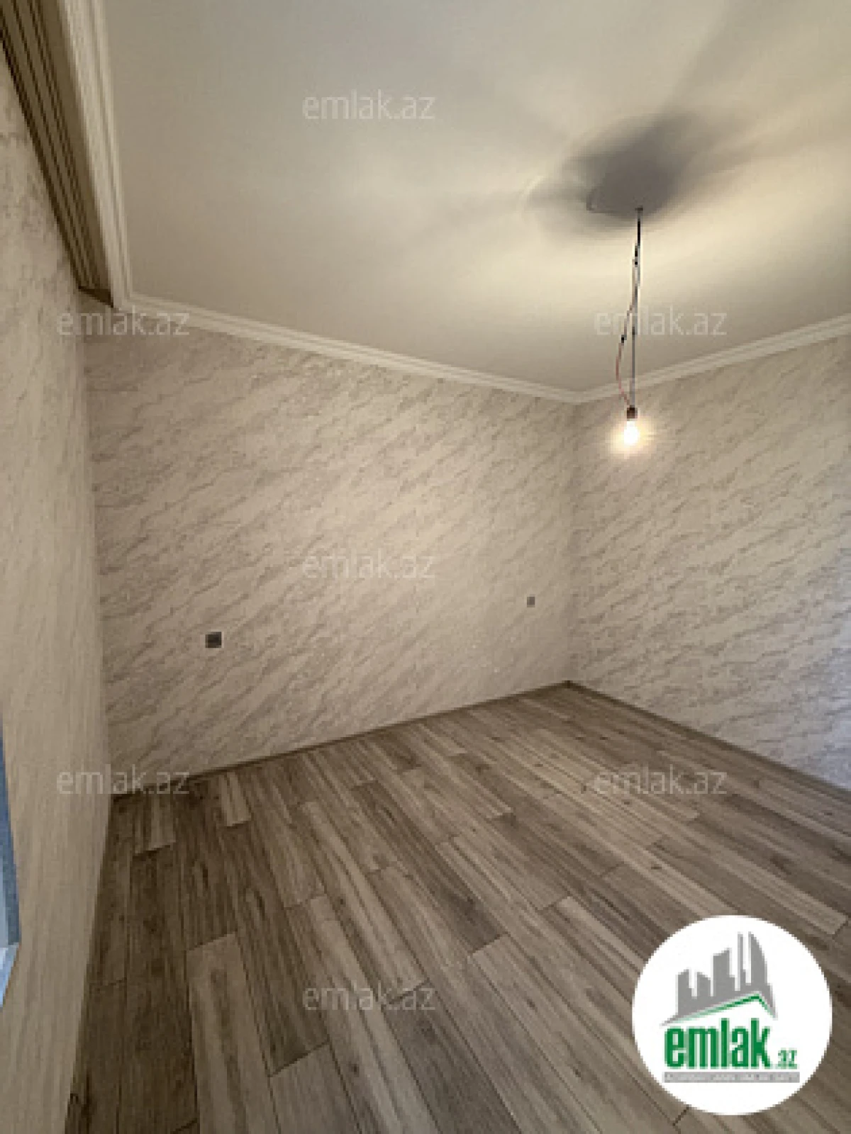 Satılır 4 otaqlı həyət evi 100 m²