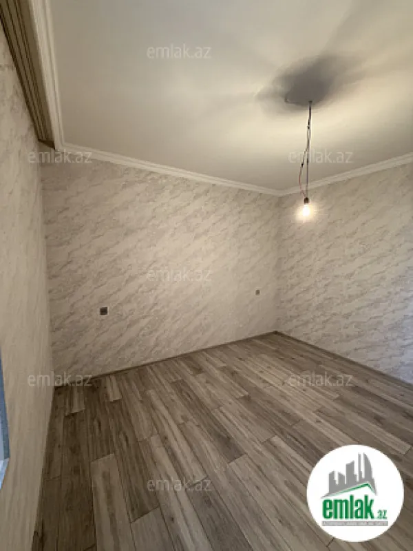 Satılır 4 otaqlı həyət evi 100 m²