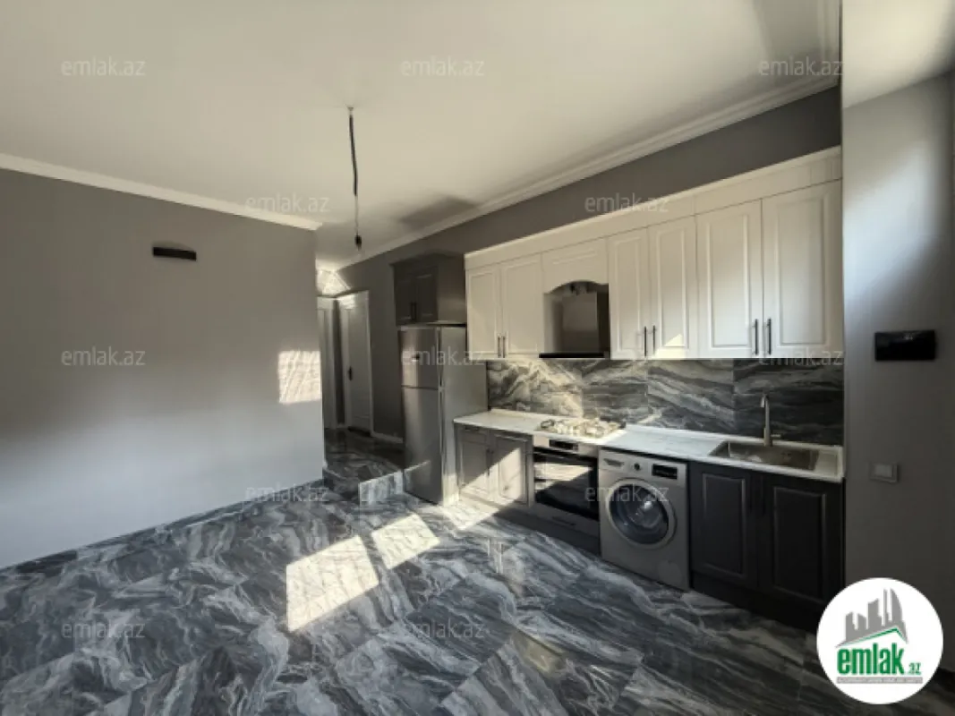 Satılır 4 otaqlı həyət evi 100 m²