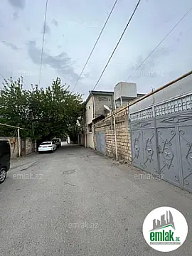 Satılır 10 otaqlı həyət evi 300 m² — Bakı 10 otaq 300.00 m²