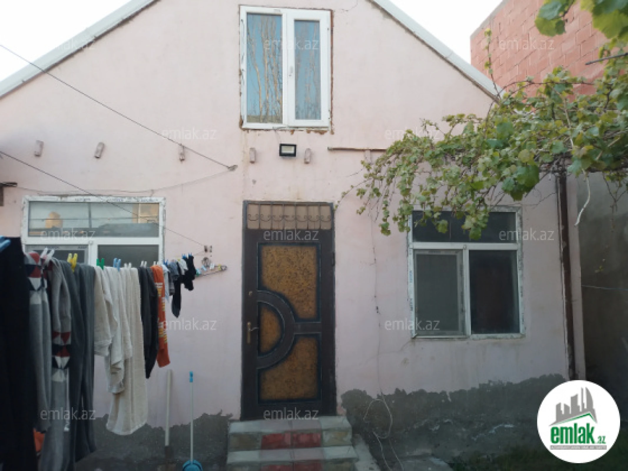 Satılır 2 otaqlı həyət evi 55 m²