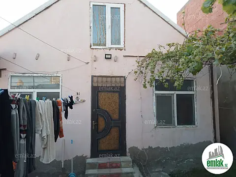 Satılır 2 otaqlı həyət evi 55 m²