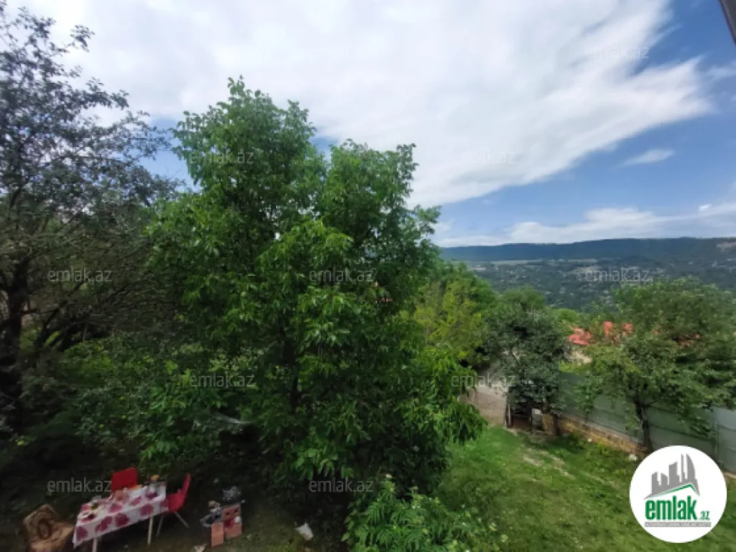 Satılır torpaq sahəsi 6 m²