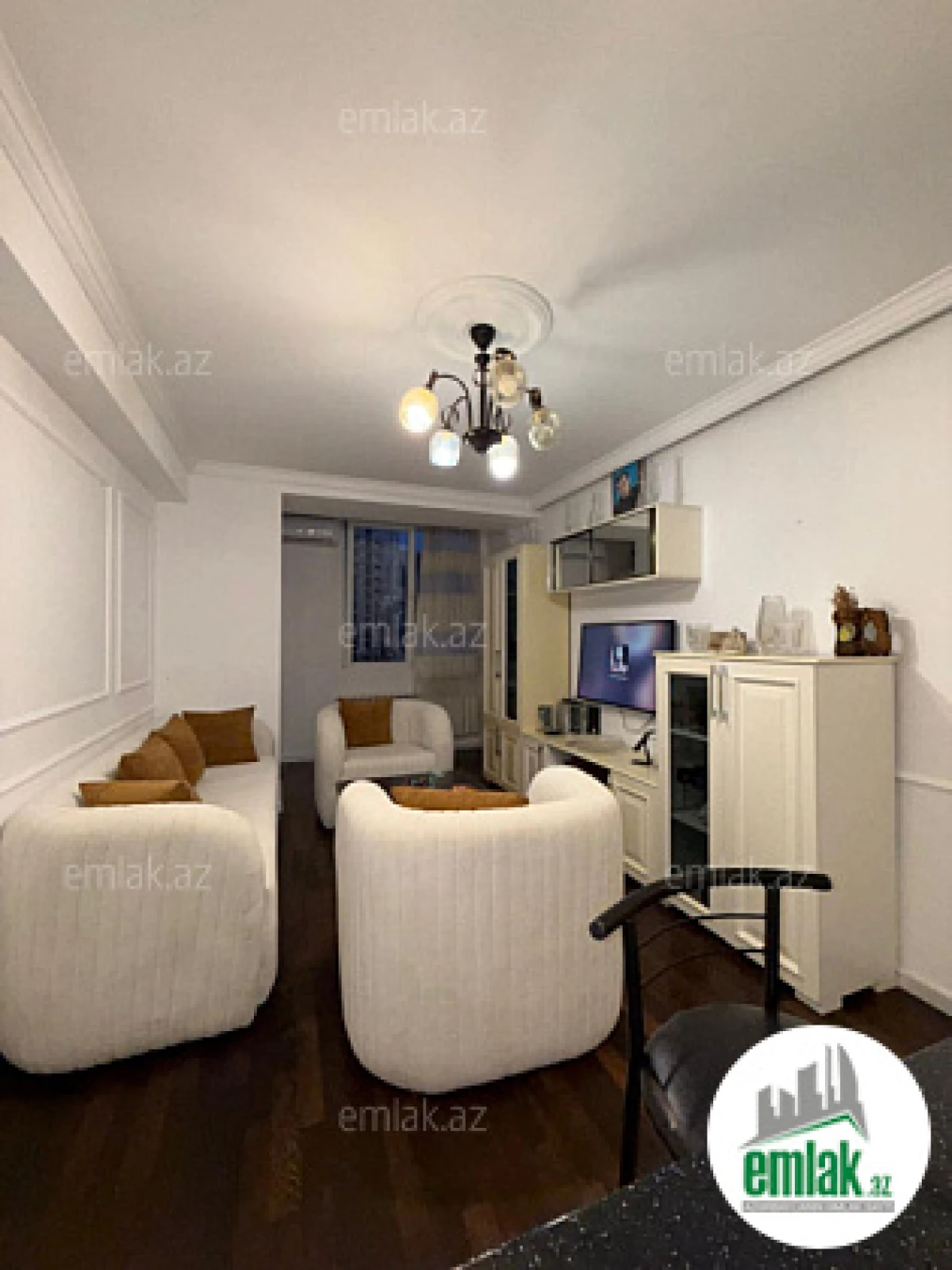 Satılır 2 otaqlı köhnə tikili 45 m²
