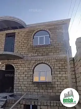 Satılır 6 otaqlı həyət evi 250 m²