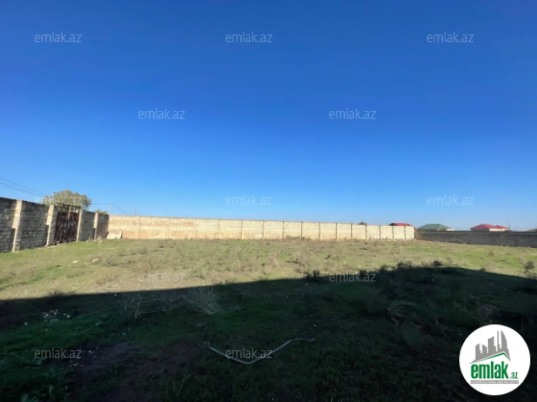 Satılır torpaq sahəsi 10 m²