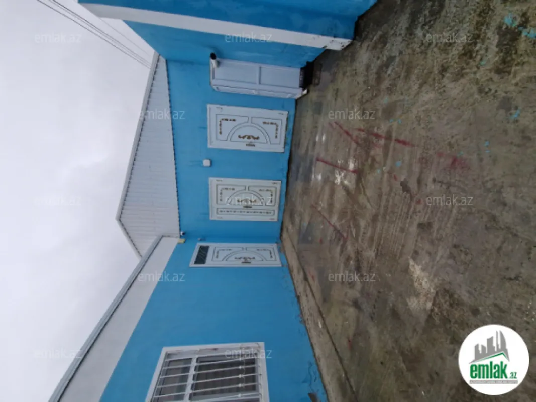 Satılır 8 otaqlı obyekt 208 m²