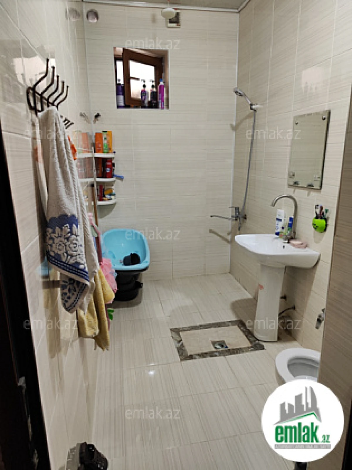 Satılır 4 otaqlı həyət evi 120 m²