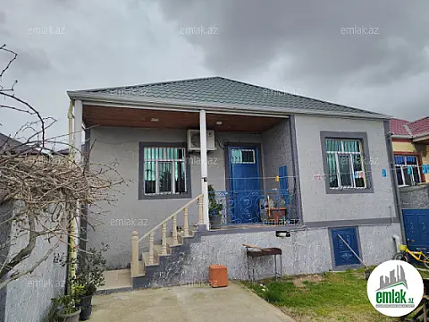 Satılır 4 otaqlı həyət evi 120 m²