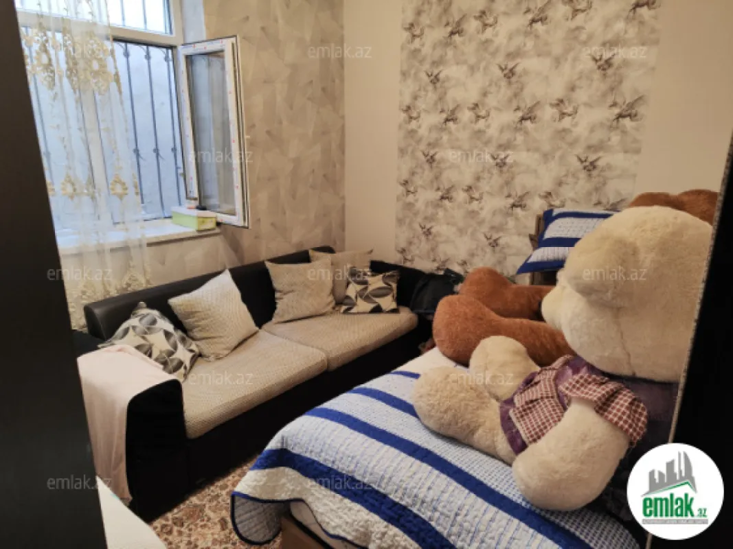 Satılır 4 otaqlı həyət evi 120 m²