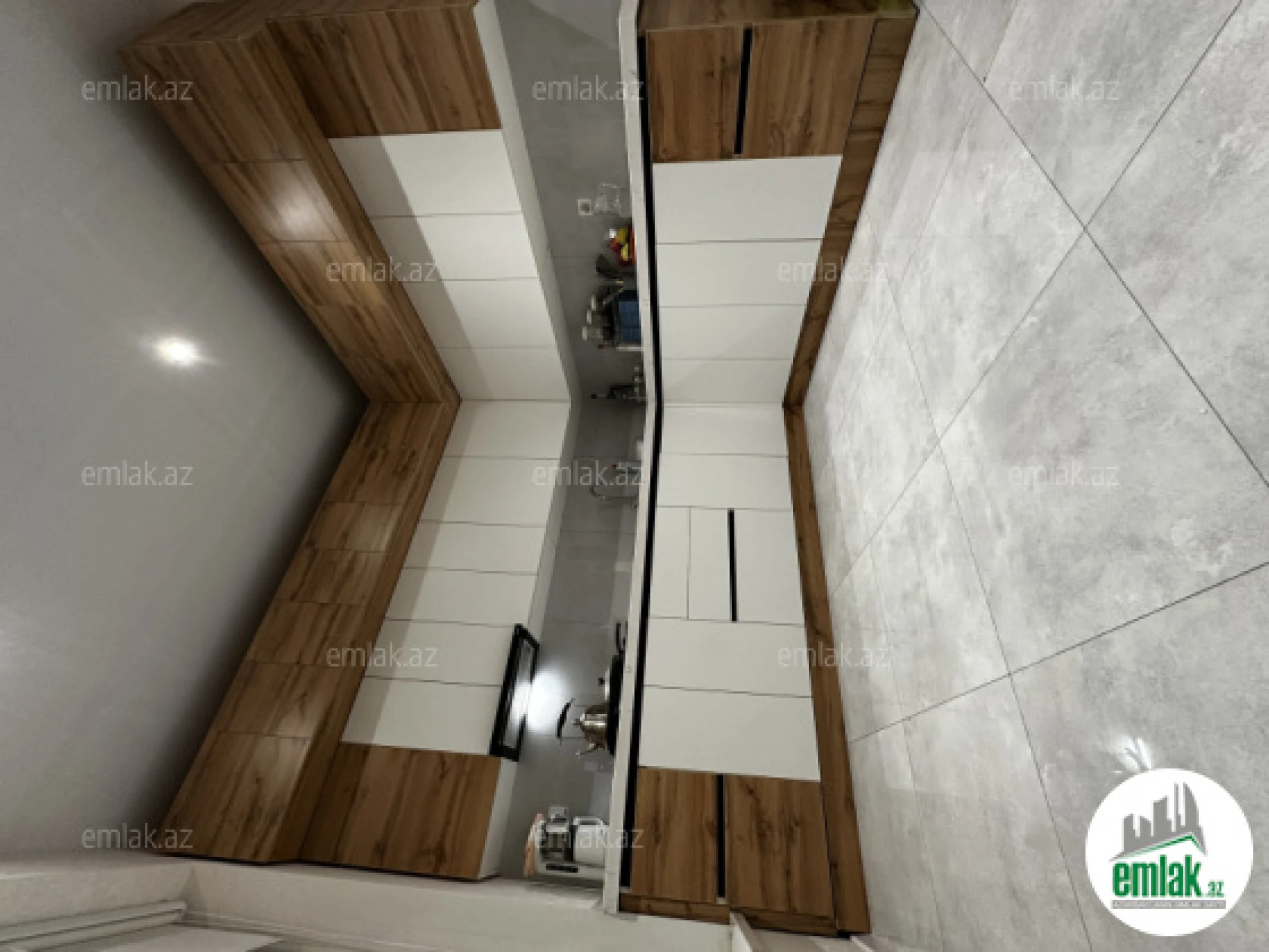 Satılır 4 otaqlı həyət evi 130 m²