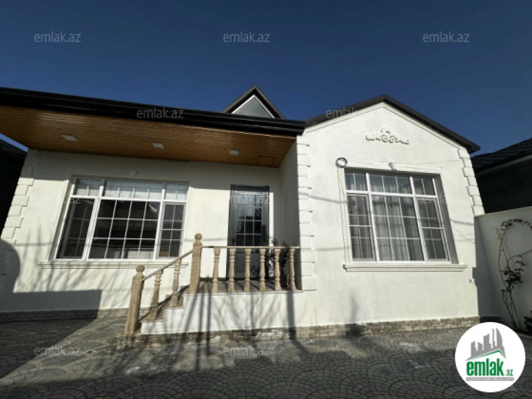 Satılır 4 otaqlı həyət evi 130 m²