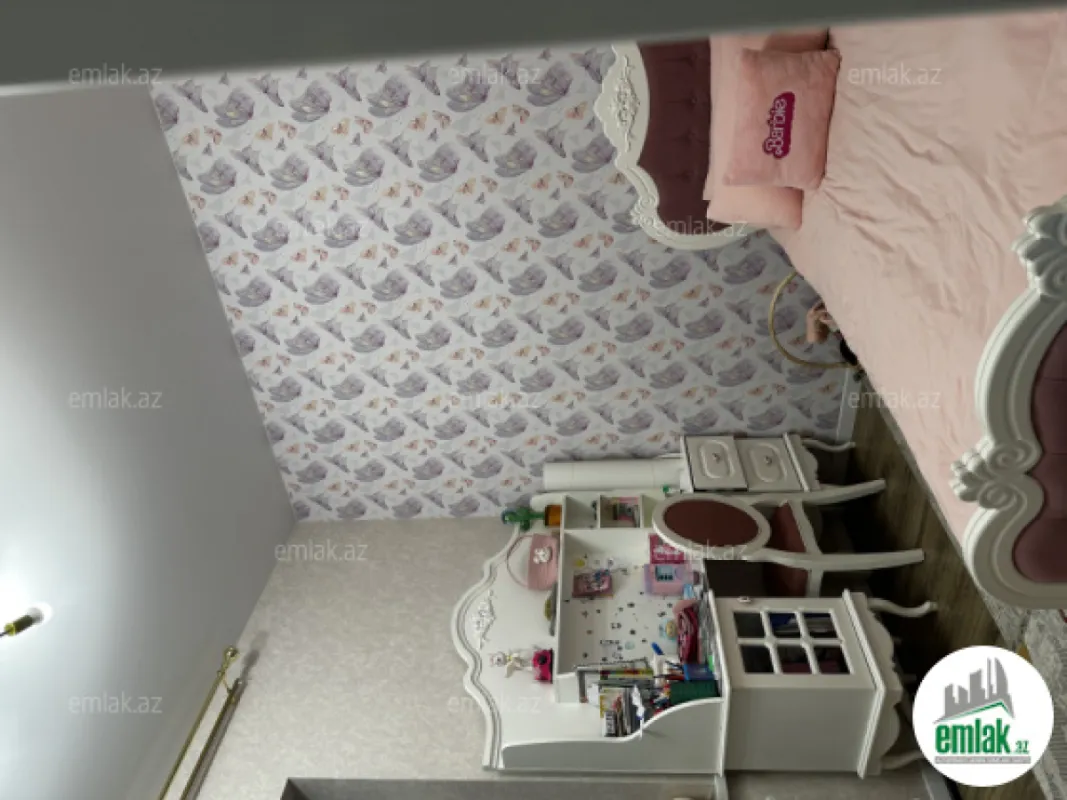 Satılır 4 otaqlı həyət evi 130 m²