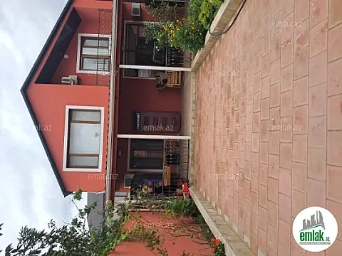 Satılır 4 otaqlı həyət evi 200 m² — Bakı 4 otaq 200.00 m²