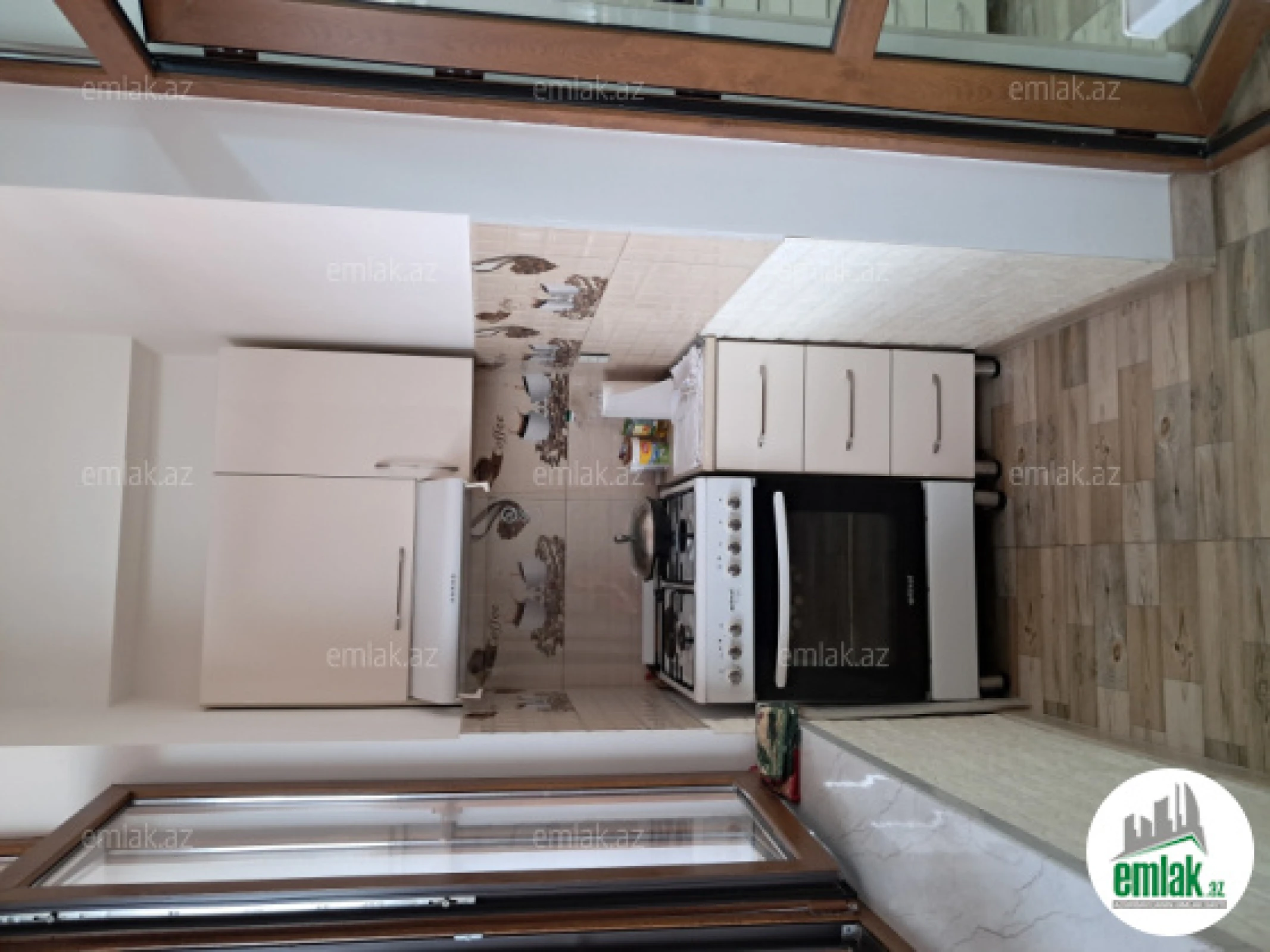 Satılır 4 otaqlı həyət evi 200 m²