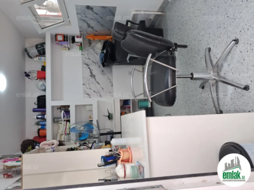 Satılır 4 otaqlı həyət evi 200 m²