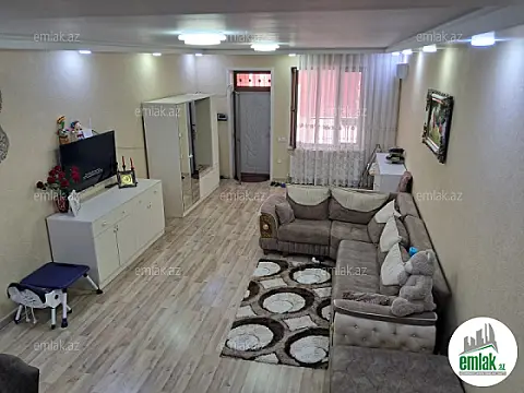Satılır 4 otaqlı həyət evi 200 m²