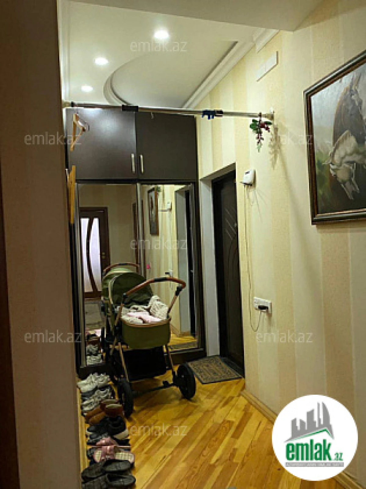 Satılır 3 otaqlı yeni tikili 90 m²