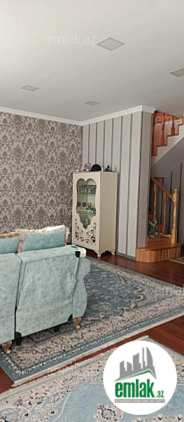 Satılır 5 otaqlı mənzil 160 m²